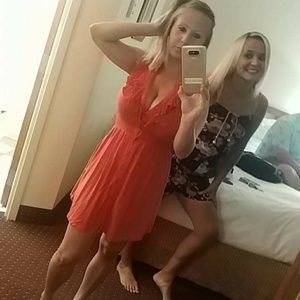 Meet your Posher, Simone